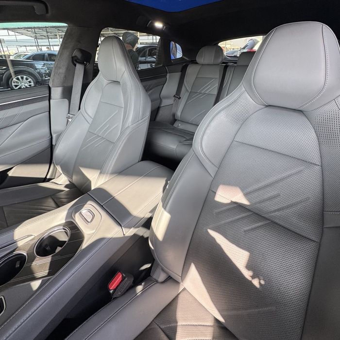 Zeekr 001 | 2024 | Nasiya savdo 40%