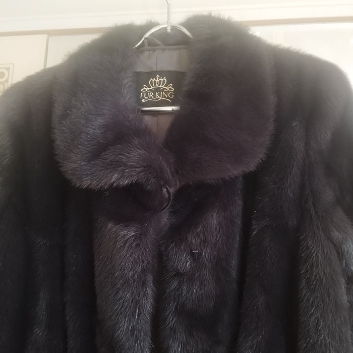 Продам норковую шубу