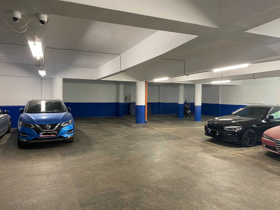 Дава се под наем Гараж / Паркомясто в София, Витоша - 15 кв.м за 179.52 € - Снимка #1