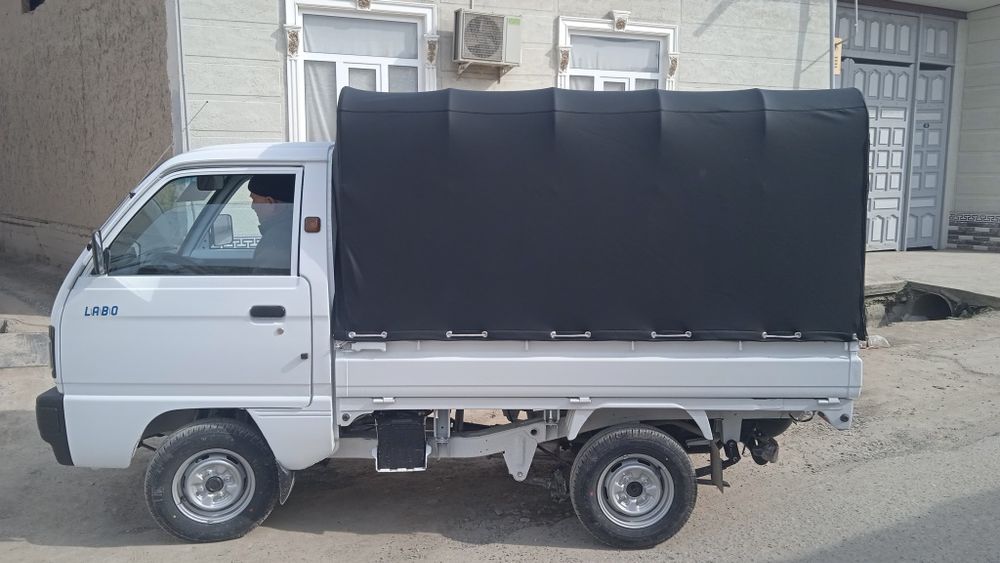 Laboga tent sotiladi yig'iladigan uzbekiskiysi