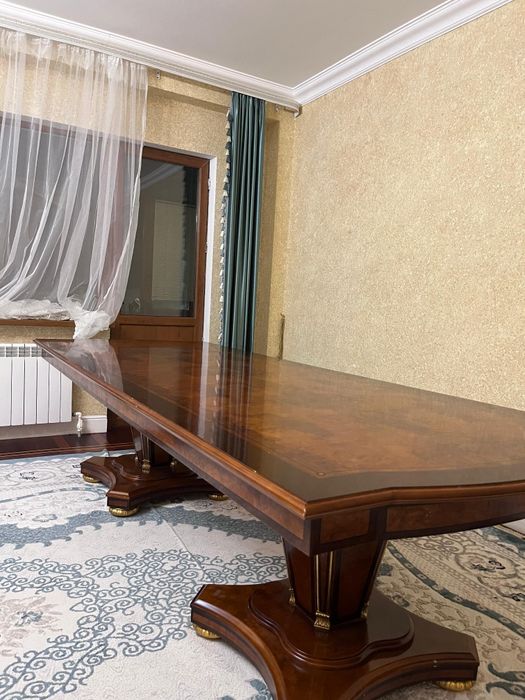 Продажа мебельи чистое дерево