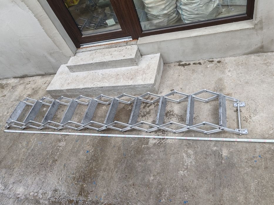 Scară pliabila aluminiu, mansardă,pod