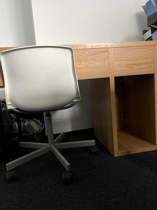 Mobilier birou, stare buna