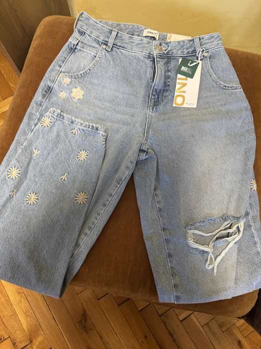 Нови дънки 34