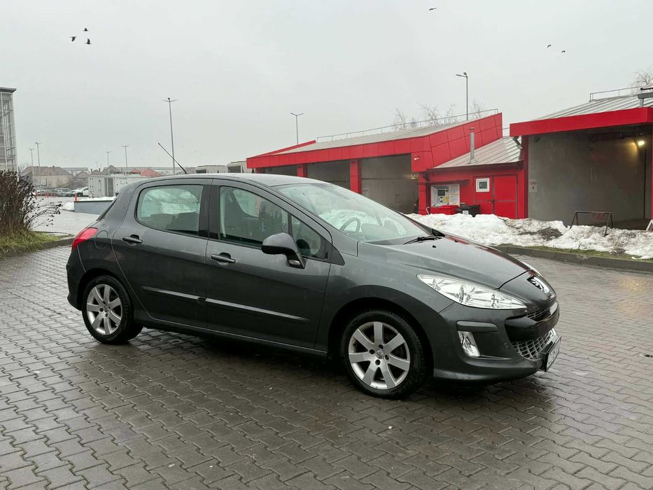 Peugeot 308 – 1.6 HDi Premium Pack Aut – Automată, Sport