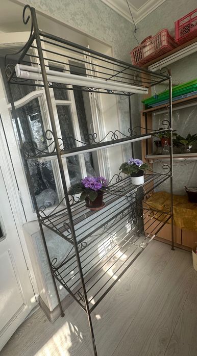 Стеллаж для цветов