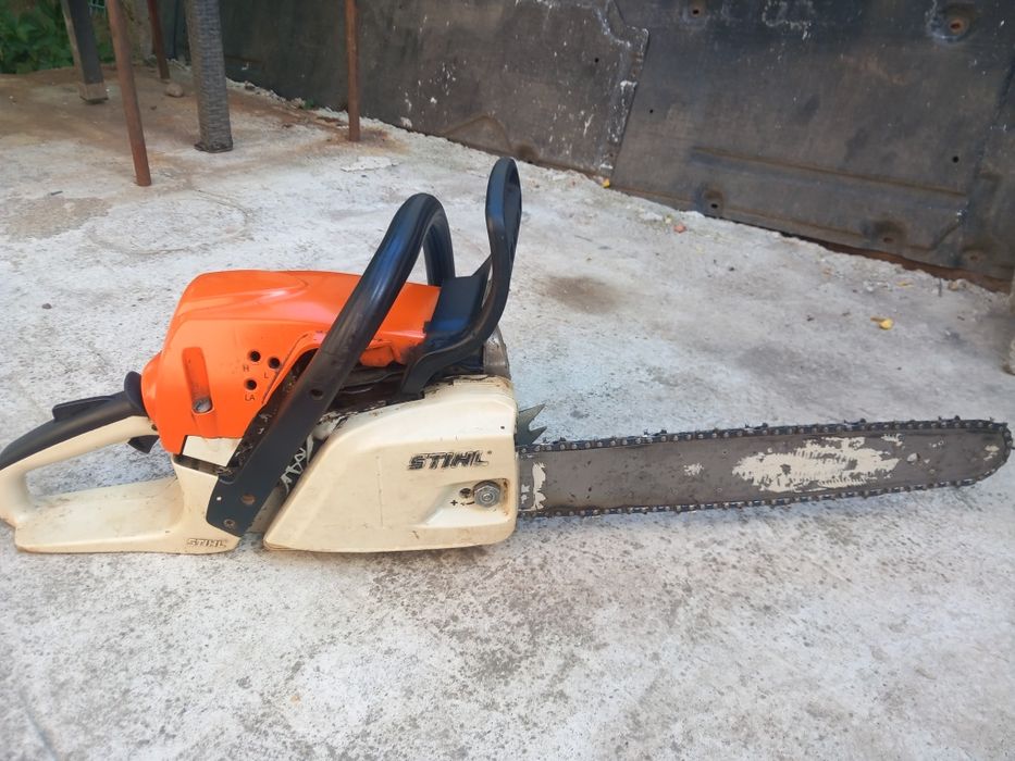 Vând drujba Stihl