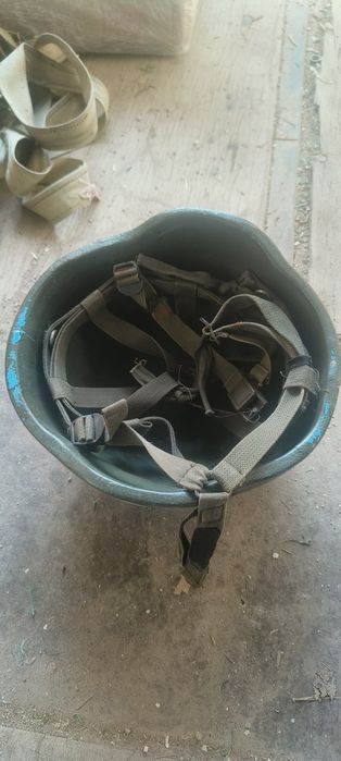 Каска кивларовая