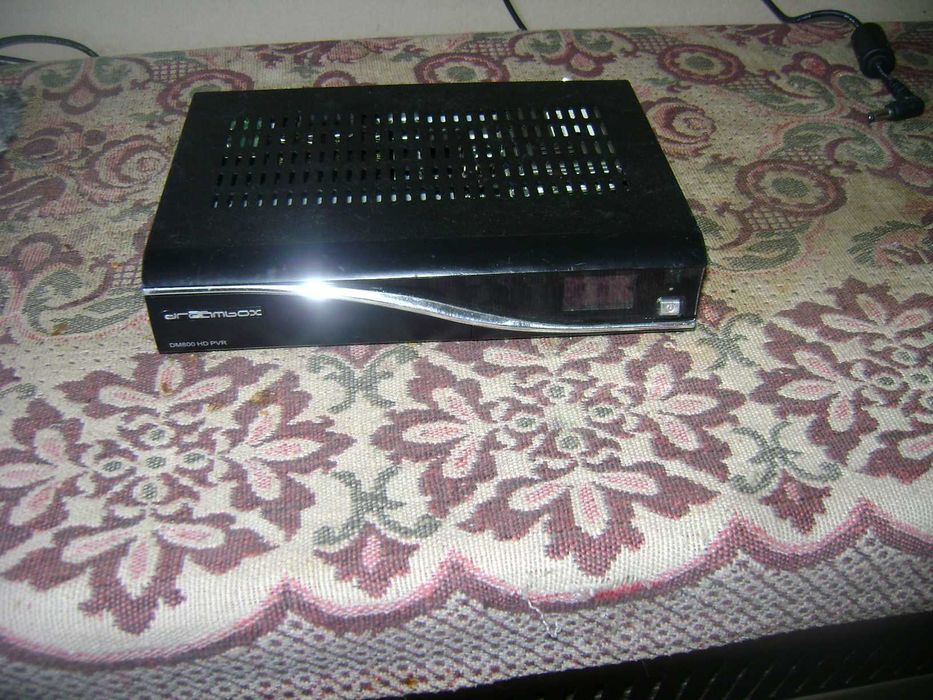 HD сателитен приемник Dreambox 800 HD