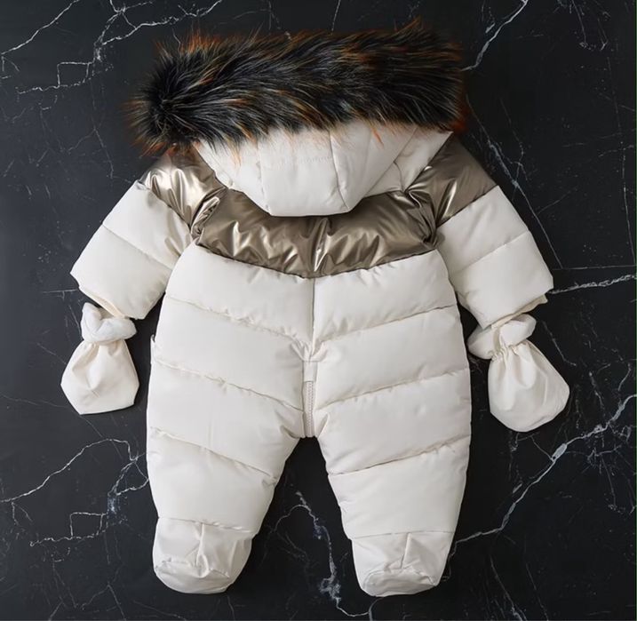 Продам детский комбенезон .