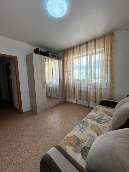 продам 2 комнатную квартиру