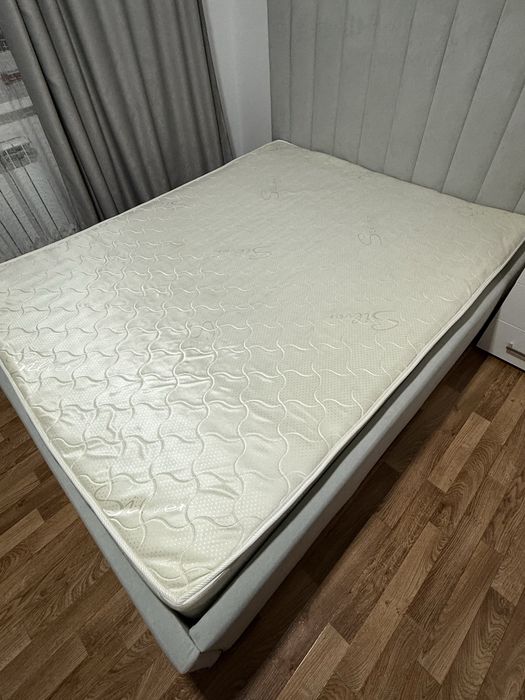 Продам матрас бу 1,6м*2,0м