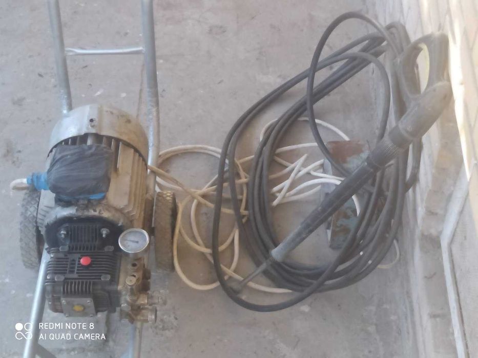 Комплект хамма нарсаси бор  Карчер аппарати сотилади .