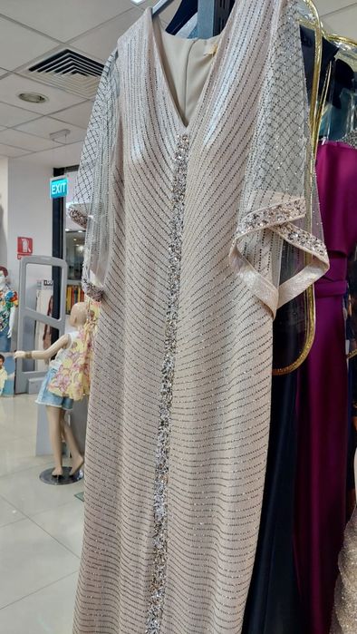 Vând rochie de ocazie