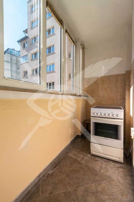 Двустаен апартамент в жк. Стрелбище № 10347