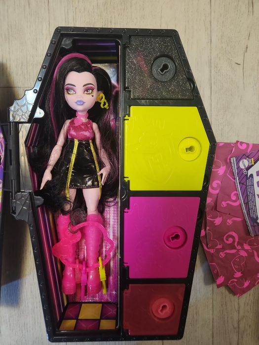Кукла монстр хай