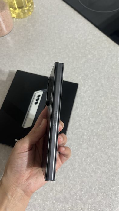 Продам Samsung Galaxy Z Fold6