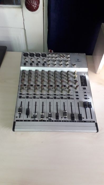 Прдается студийное оборудивание