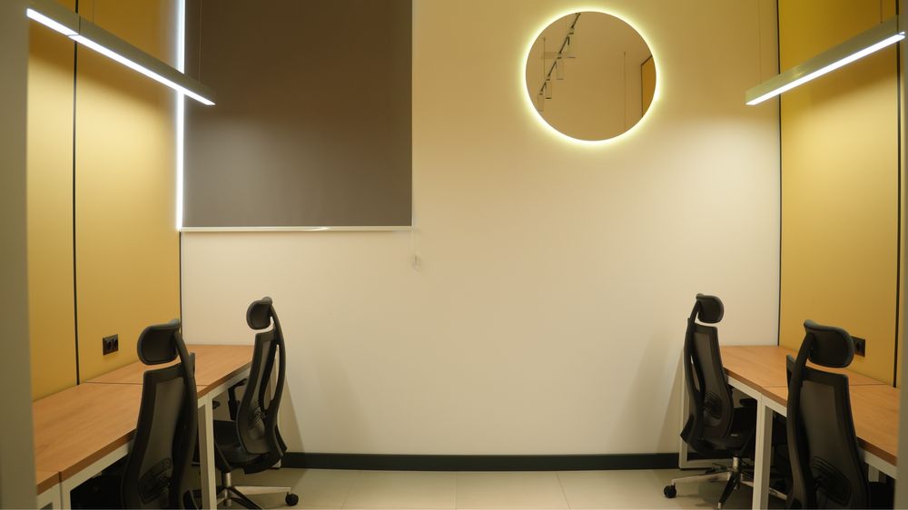 Офис на 6 персон