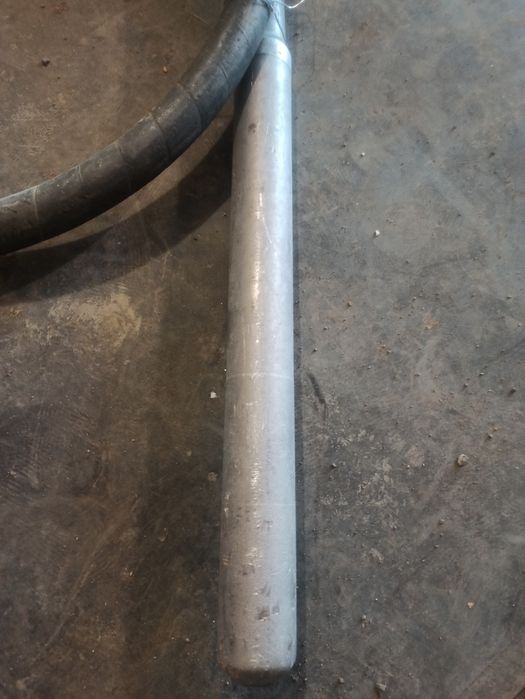 Вибратор для бетона.