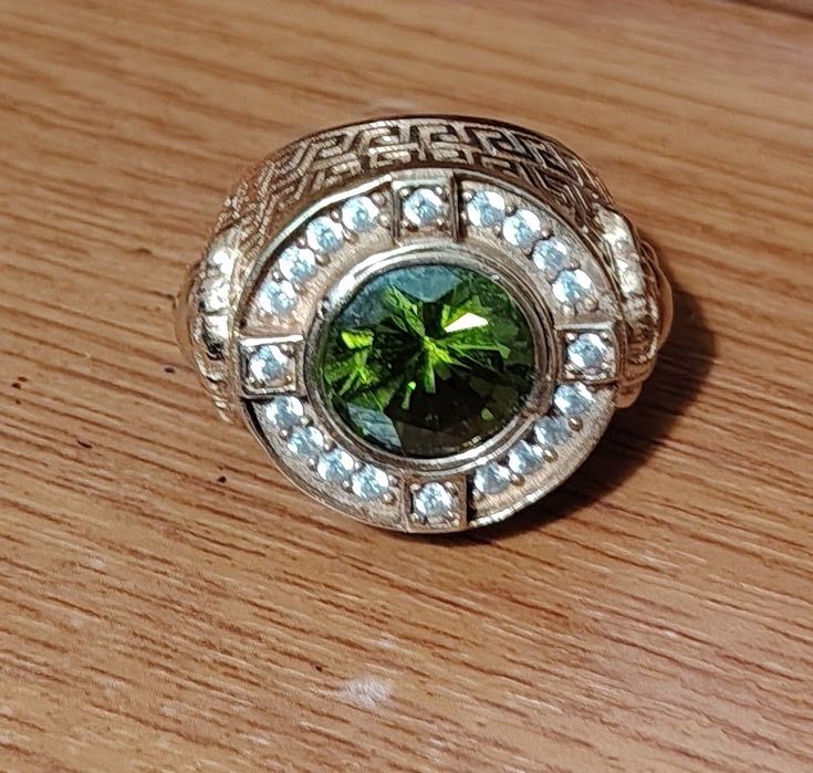 Златен пръстен 14 карата