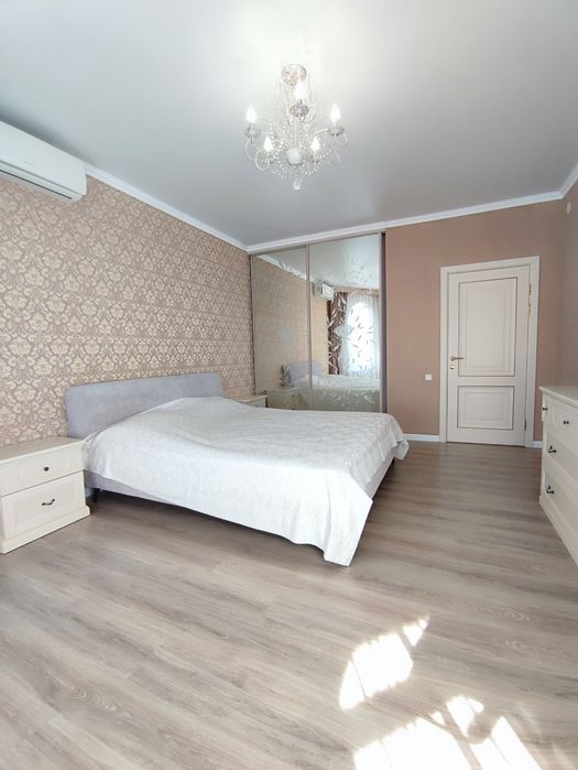 Продам коттедж в самом центре рн Сити