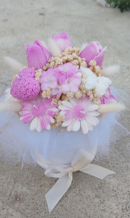 Букети от соев восък