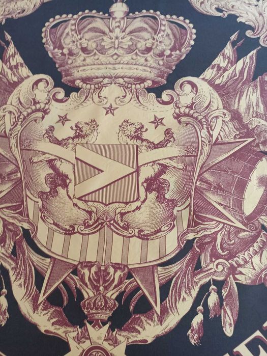 Автентичен шал GF Ferre