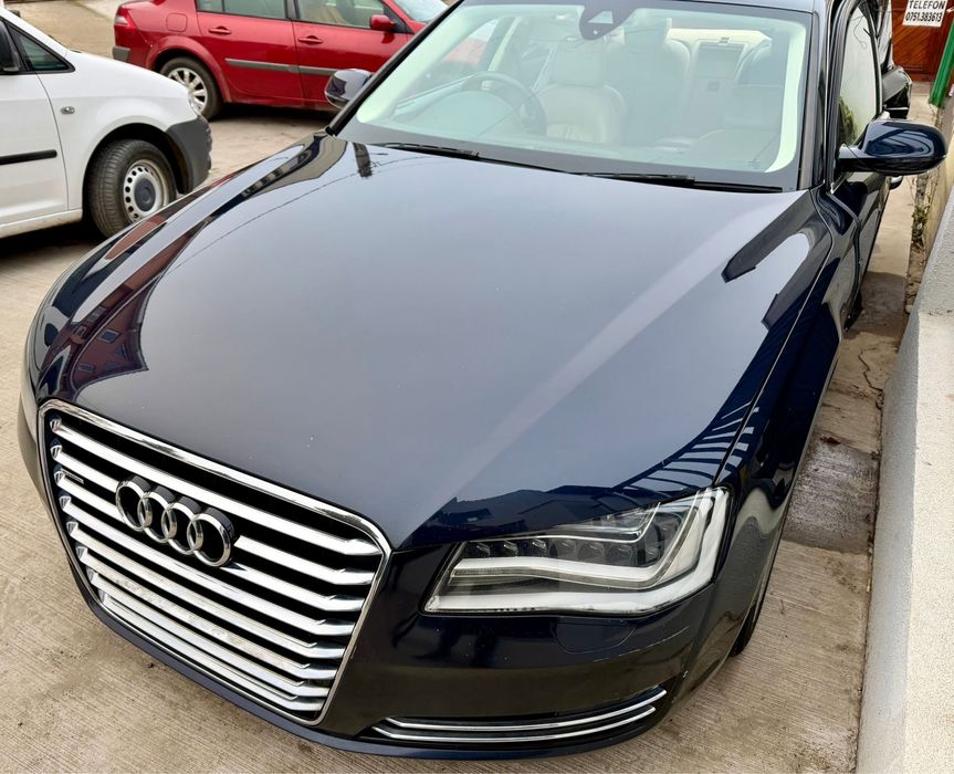 Dezmembrez Audi A8 an 2011 motor 3.0 V6 masina arata ca noua volan drp