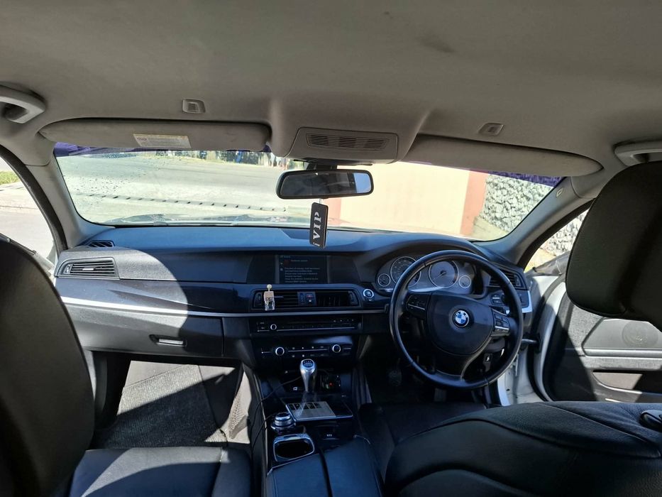 Vand bmw seria 5 f10 2.0D 184 Cp , an 2012 acte valabile fiscal pe loc , voland parte dreapta înscrisa de romania   , Pret 5000€ negociabil