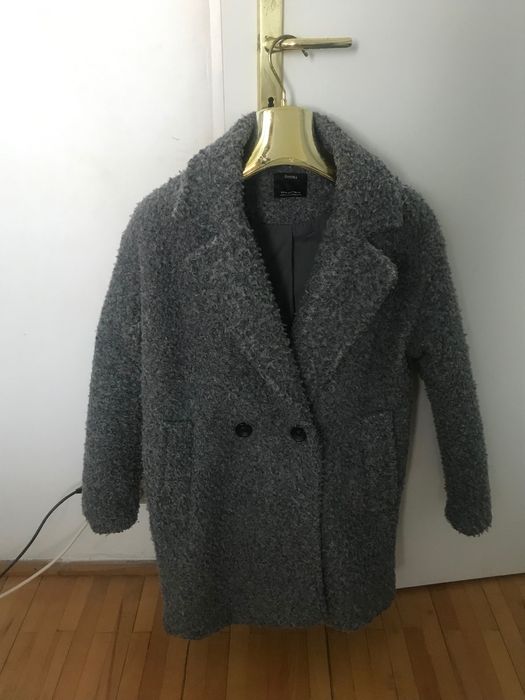 Palton de culoare gri Bershka