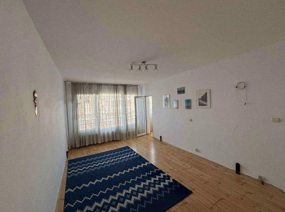 Дава се под наем Тристаен апартамент в София, Обеля 1 - 90 кв.м за 547.23 € - Снимка #1