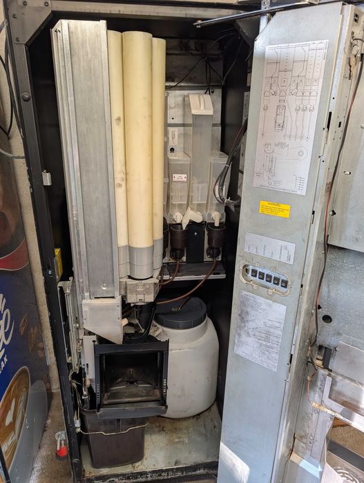 Вендинг кафе автомат Зануси Астро