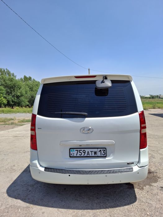 Хундай Гранд старекс