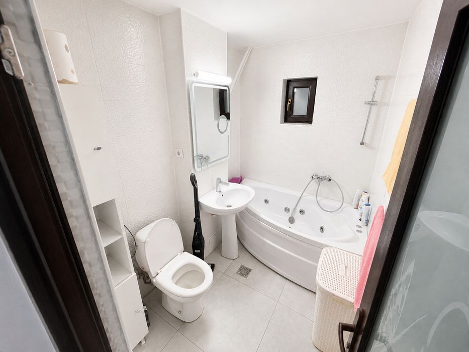 Apartament 2camere, decomandat, Rovine părculeț Compet mobilat și utilat, centrală proprie, AC, etj.2din4 NU SUNT INTRESAT DE COLABORARE CU AGENTIE !