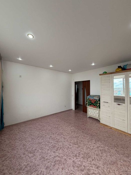 продается 1 ком квартира район Бирлик