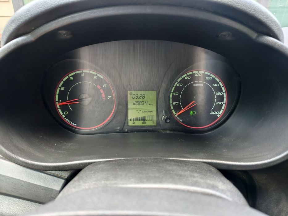 Lada Kalina 2. 2014