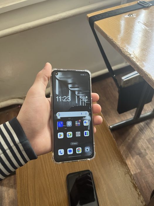 бу телефон oppo reno6