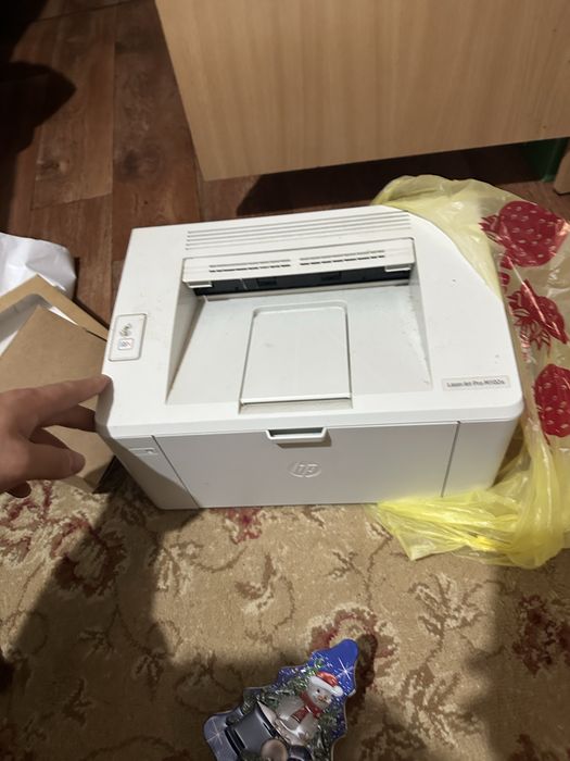 Продам принтер черно бедый