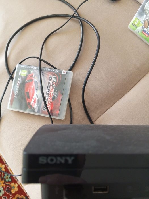 Продам PS3 , sony , в хорошем состоянии