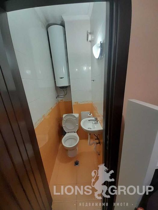 Дава се под наем Двустаен апартамент в Варна, Колхозен пазар - 75 кв.м за 459 € - Снимка #7