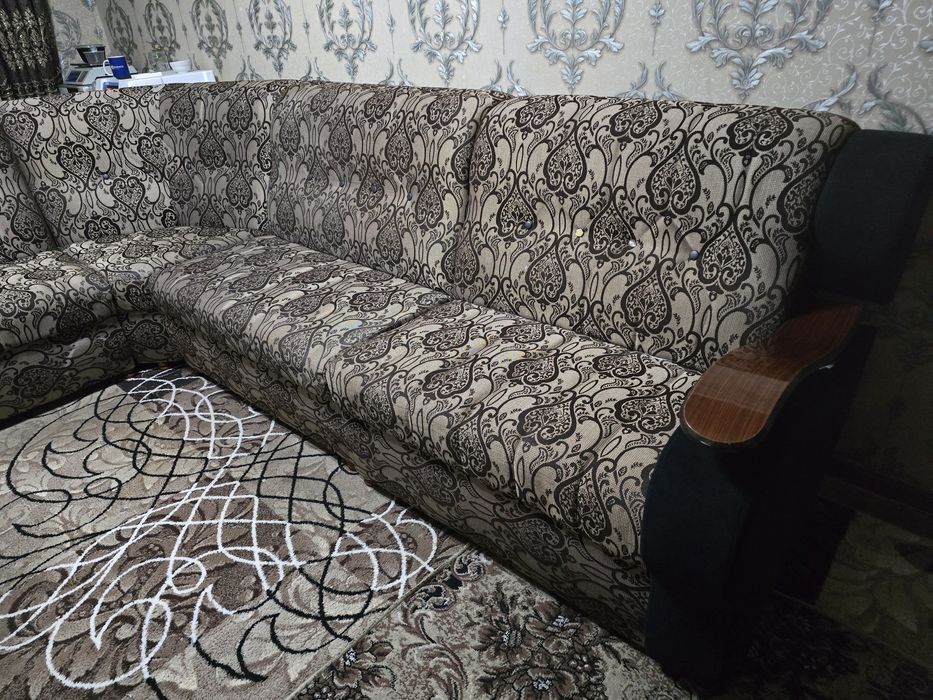 Уголок диван яхши