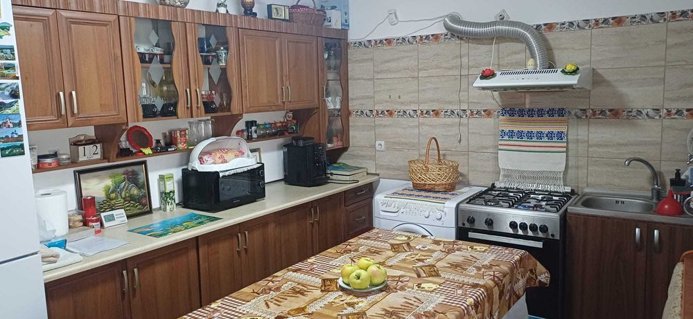 Casa cu garaj Galata