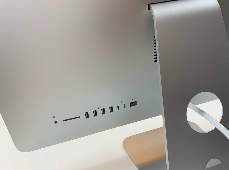 iMac 21.5 inch Retina 4K | i5, 8GB RAM, 1TB, Radeon 560X | Impecabil