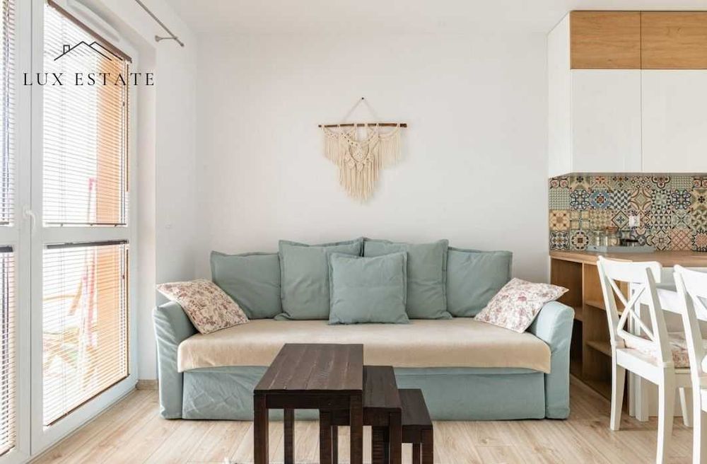 Продава се Двустаен апартамент в София, Кръстова вада - 70 кв.м за 3258 €/кв.м - Снимка #1