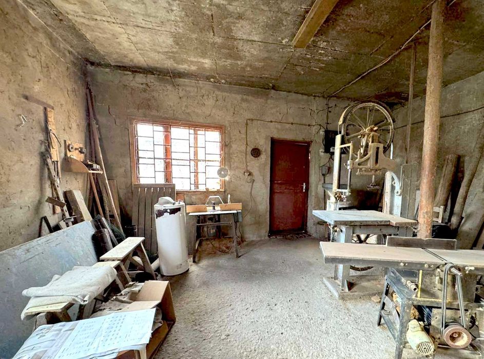 "Къщата с Лъвовете" - гр. Каспичан, област Шумен