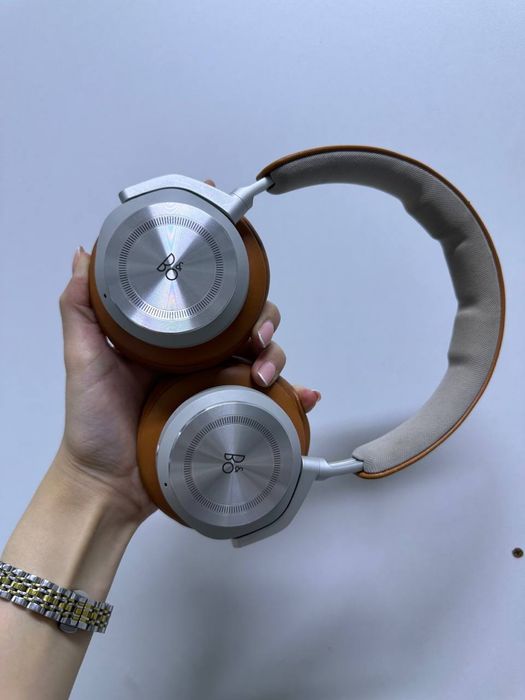 Наушники Bang & Olufsen Beoplay HX