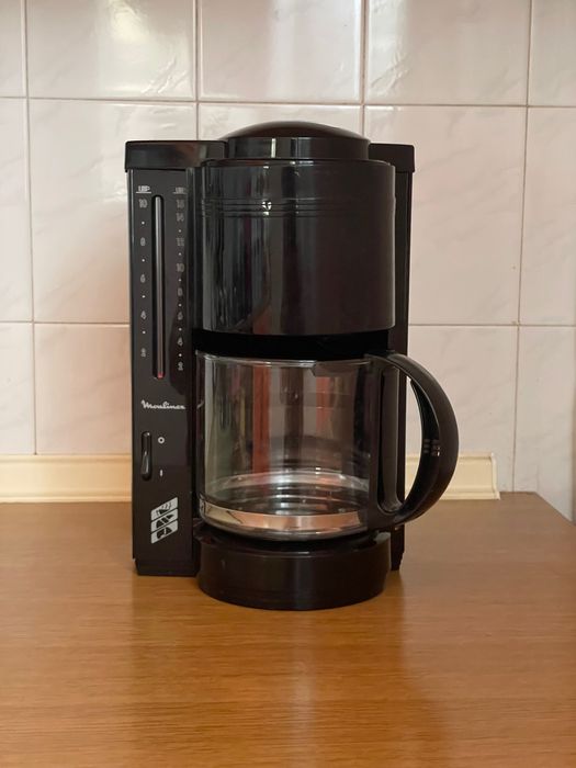 ФРЕНСКА Кафемашина Moulimex използваща филтри.