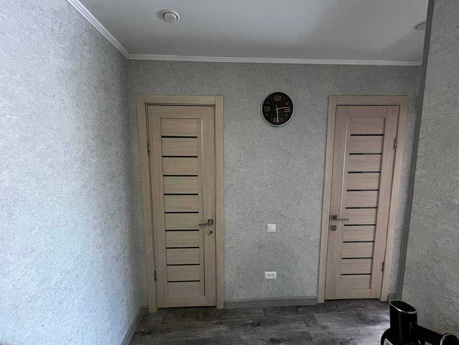 Продам трехкомнатную квартиру