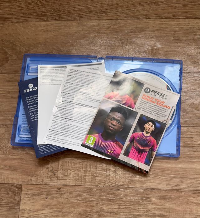 Оригинал FIFA 23 диск сатылады.